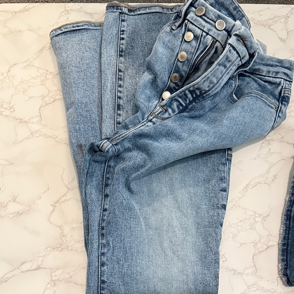Good American Light Blue High Rise Jeans